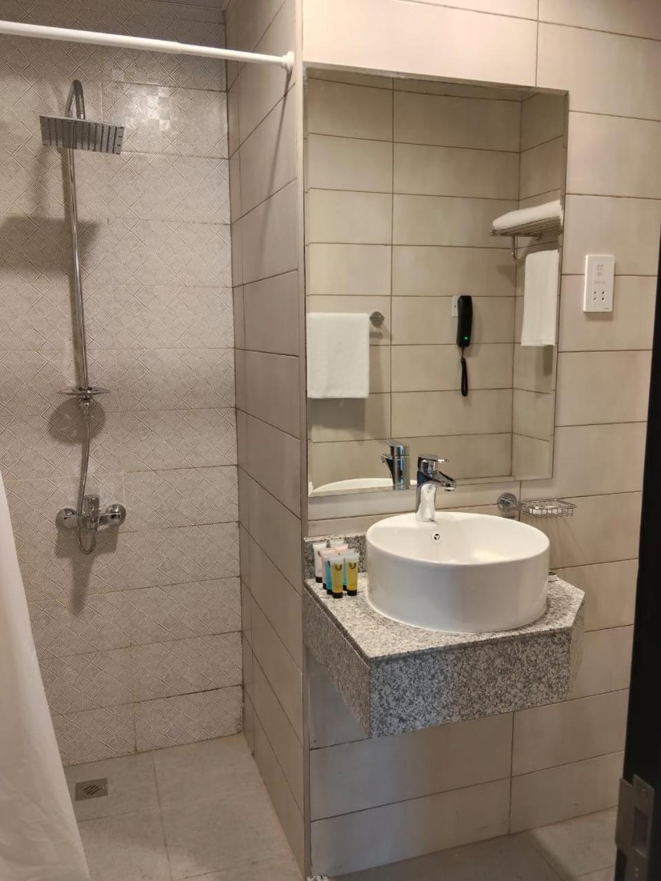 Vogo Grand Formerly Western Academic 3* Dubai